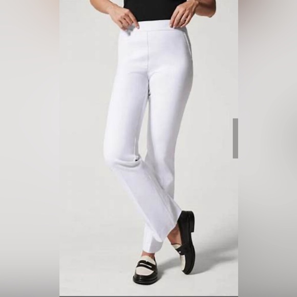 SPANX - On-the-Go Kick Flare Pant with Ultimate Opacity Technology - Picture 3 of 7